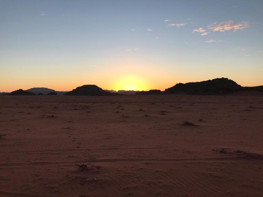 Bedouin Campsite & Tours Hotel Wadi Rum Exterior photo