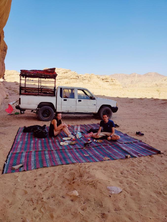Bedouin Campsite & Tours Hotel Wadi Rum Exterior photo